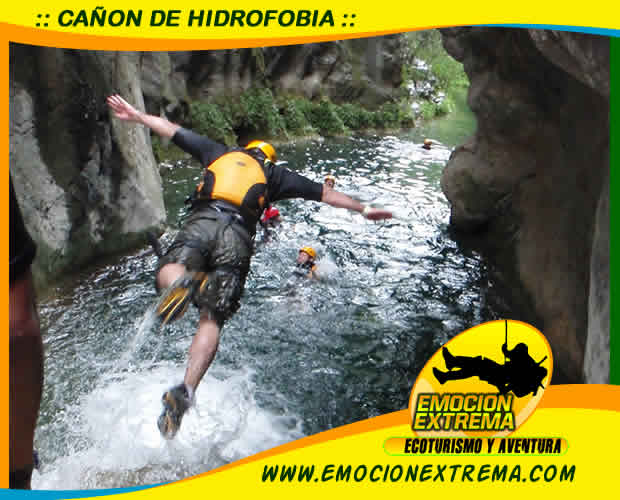 CAÑÓN DE HIDROFOBIA MUY EXIGENTE, CONSTANTES SALTOS AL AGUA ¡HASTA 18 MTS!, TOBOGANES NATURALES, NADO ENTRE ENORMES PAREDES Y CANALES ESTRECHOS. ¿TE ATREVES? CAÑONISMO EN MATACANES Y CHIPITIN CON EMOCION EXTREMA.COM EN MONTERREY NUEVO LEON