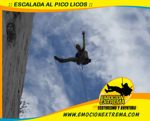 EL PICO LICOS EN LA HUASTECA SE ESACALA POR LA ROCA DE LA ARISTA HASTA SU CUMBRE A 180 MTS DE ALTURA. BAJARAS 3 RAPELES 10 MTS, 60 MTS. Y 30 MTS. ATREVETE A VIVIR LA AVENTURA CON WWW.EMOCIONEXTREMA.COM